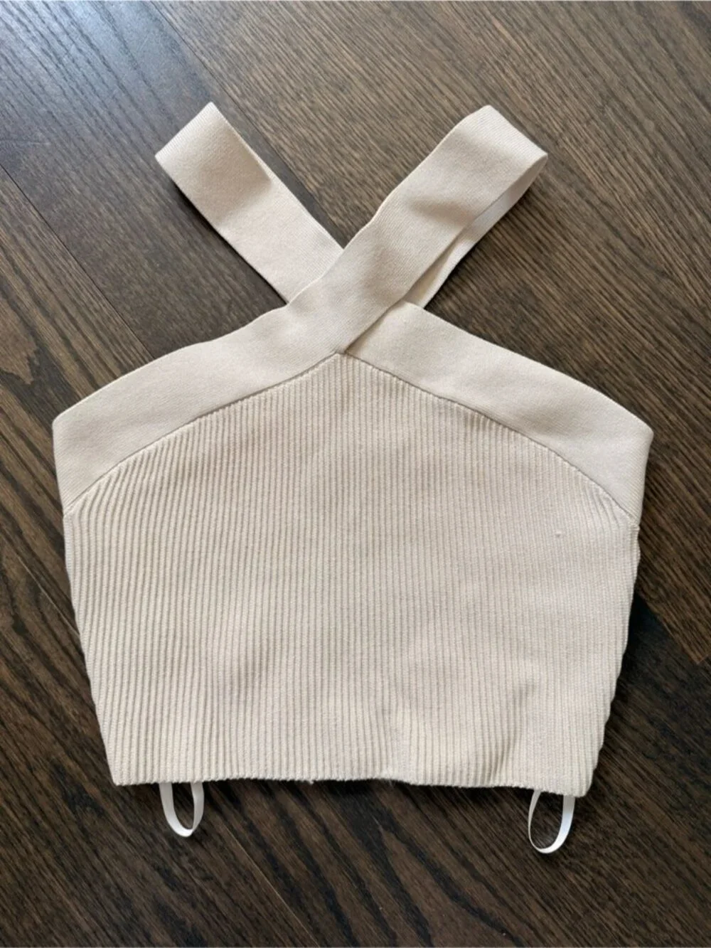 Aritzia Babaton Sculpt Knit Criss Cross Cropped Tank size S - Picture 4 of 9
